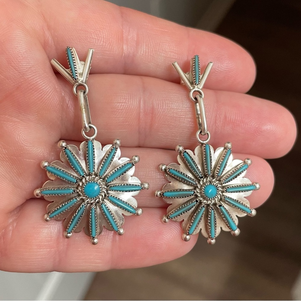 ZUNI S. Waatsa Needlepoint Earrings.